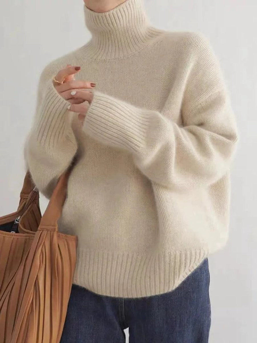 Margaux | Women's Cashmere Knit Oversized Turtleneck Sweater